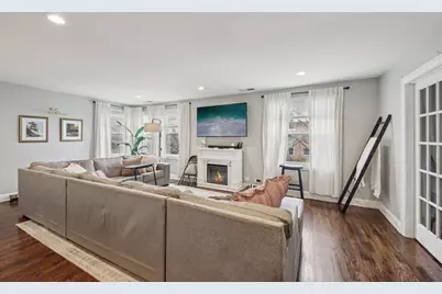 2900 W Glenlake Avenue, Chicago, IL 60659 - Photo 19