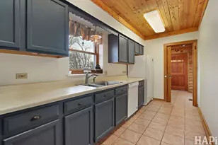 707 Quinn Rd, McHenry, IL 60051 - Photo 5