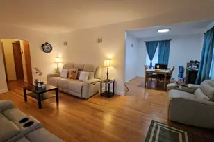 2237 Sunnyside Ave, Westchester, IL 60154 - Photo 5