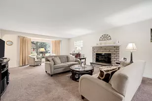 821 N Catherine Ave, La Grange Park, IL 60526 - Photo 5