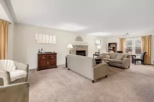 821 N Catherine Ave, La Grange Park, IL 60526 - Photo 3