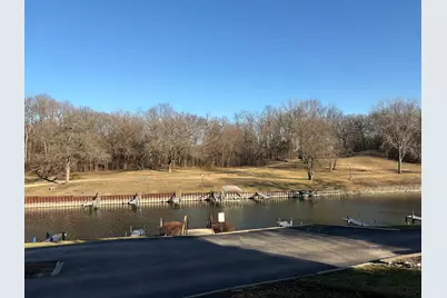 11 Saint Thomas Colony #7, Fox Lake, IL 60020 - Photo 3