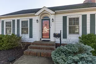 1159 N Kellogg St, Galesburg, IL 61401 - Photo 3