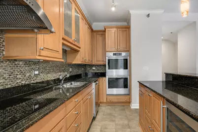 1335 S Prairie Avenue #1008, Chicago, IL 60605 - Photo 9