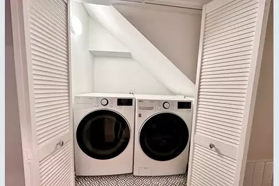 930 N Wolcott Avenue #2, Chicago, IL 60622 - Photo 13