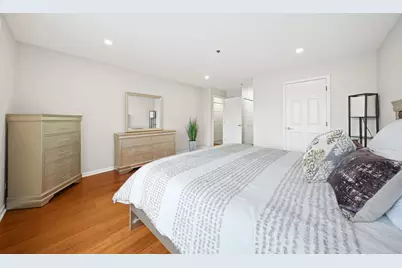 451 Town Place Circle #203, Buffalo Grove, IL 60089 - Photo 11