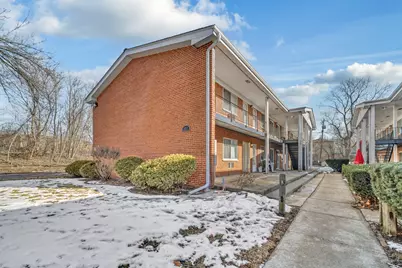 327 N Princeton Avenue #9, Villa Park, IL 60181 - Photo 11