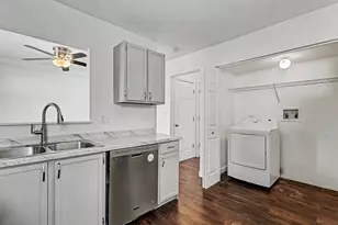 2126 Ingersoll Ct, Plainfield, IL 60586 - Photo 9