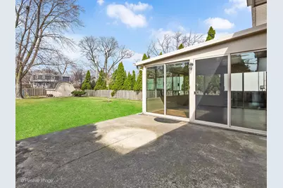 284 Blackhawk Road, Riverside, IL 60546 - Photo 25