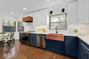 284 Blackhawk Rd, Riverside, IL 60546 - Photo 13