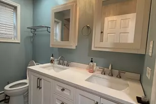 5140 W 87th St, Burbank, IL 60459 - Photo 7