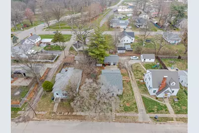 120 E Bennett Street, Salem, IL 62881 - Photo 33