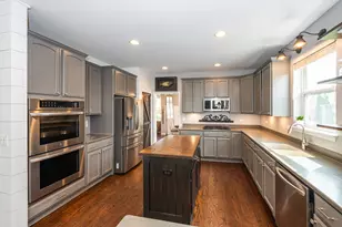 2440 Trailside Ln, Wauconda, IL 60084 - Photo 21