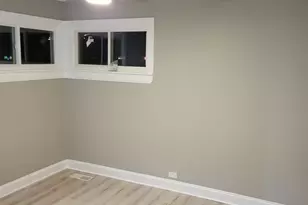 531 Wildwood Dr, Park Forest, IL 60466 - Photo 9