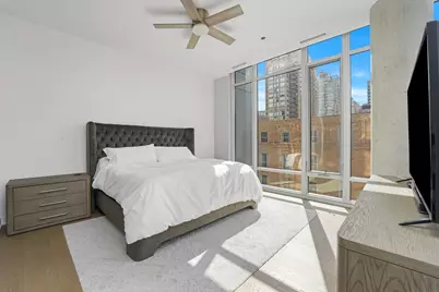 360 W Erie Street #5A, Chicago, IL 60654 - Photo 9