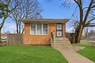 500 E 92nd St, Chicago, IL 60619 - Photo 1