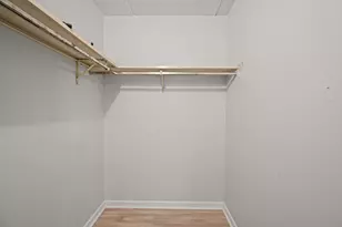 810 N River Rd, Mount Prospect, IL 60056 - Photo 13