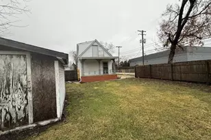 4053 Rose Ave, Lyons, IL 60534 - Photo 3