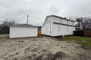 4053 Rose Ave, Lyons, IL 60534 - Photo 5