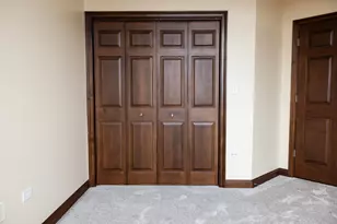 160 S River St, Aurora, IL 60506 - Photo 15