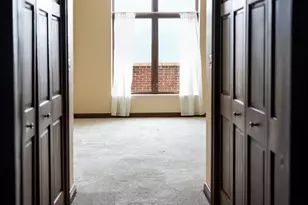 160 S River St, Aurora, IL 60506 - Photo 19