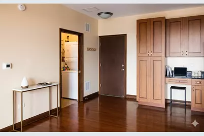 160 S River Street #211, Aurora, IL 60506 - Photo 7
