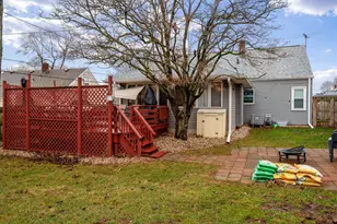 1910 25th St, Rockford, IL 61108 - Photo 5