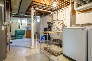 1910 25th St, Rockford, IL 61108 - Photo 43