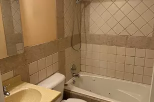 4623 N Chester Ave, Chicago, IL 60656 - Photo 13