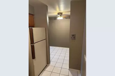 4623 N Chester Avenue #311, Chicago, IL 60656 - Photo 9