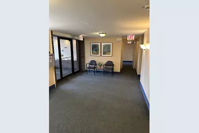 4623 N Chester Avenue #311, Chicago, IL 60656 - Photo 3