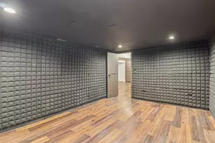 1509 Center St, Des Plaines, IL 60018 - Photo 15