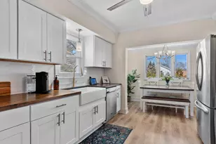 1312 Dean St, Saint Charles, IL 60174 - Photo 7