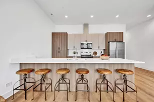 1607 W 13th St, Chicago, IL 60608 - Photo 5