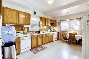 1432 W Chase Ave, Chicago, IL 60626 - Photo 13