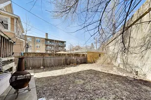 1432 W Chase Ave, Chicago, IL 60626 - Photo 37