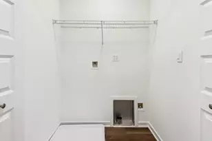 549 Yosemite Wy, Mundelein, IL 60060 - Photo 13