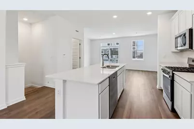 549 Yosemite Way, Mundelein, IL 60060 - Photo 9