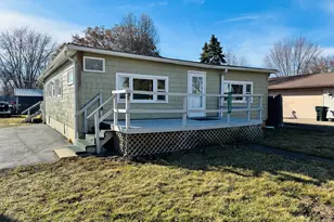 42160 N 6th Ave, Antioch, IL 60002 - Photo 1