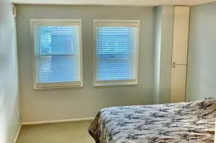 9514 Lawrence Ave, Schiller Park, IL 60176 - Photo 7