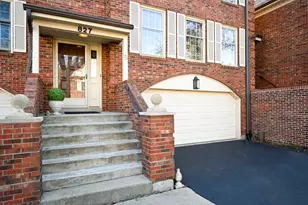 827 N Driveway, Glen Ellyn, IL 60137 - Photo 3