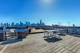 312 N May St, Chicago, IL 60607 - Photo 23