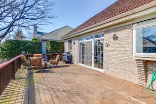 2 Groton Ct, Lincolnshire, IL 60069 - Photo 37