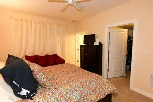 4325 N Ashland Ave, Chicago, IL 60613 - Photo 13