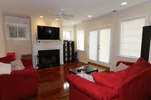 4325 N Ashland Ave, Chicago, IL 60613 - Photo 5