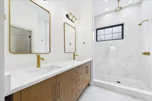 298 Apache Trail, Lake in the Hills, IL 60156 - Photo 17