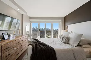 1960 N Lincoln Park W, Chicago, IL 60614 - Photo 11