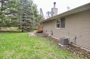 164 Columbia, Poplar Grove, IL 61065 - Photo 11