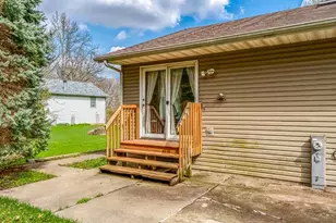 164 Columbia, Poplar Grove, IL 61065 - Photo 7