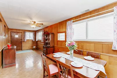 609 E Thacker Street, Des Plaines, IL 60016 - Photo 15